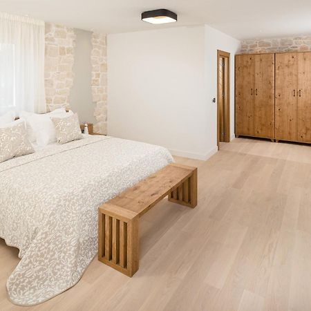 Villa Basca Baška Voda Extérieur photo